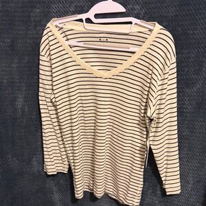Three Dots Cream and Black Striped V-Neck Long Sleeve Top